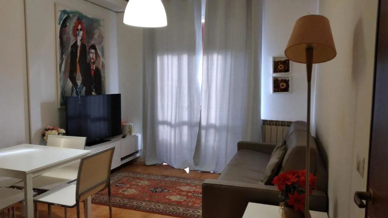 Гостевой дом Carducci Apartment - The V Collection Турате